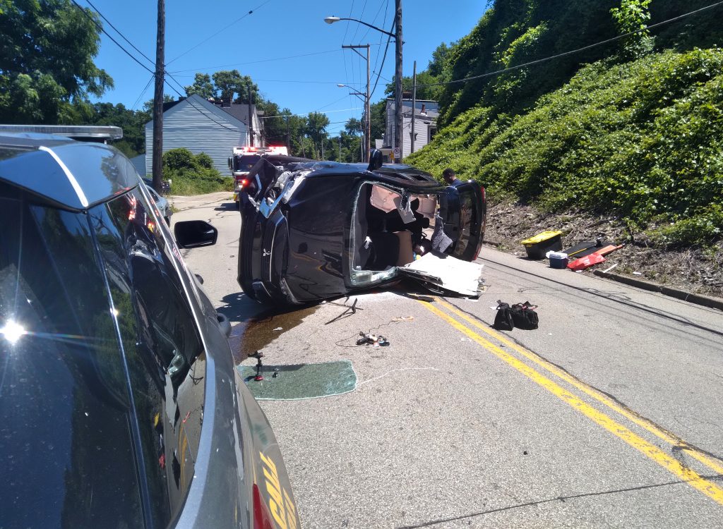 car wreck on Greenfield Ave. June 23, 2022