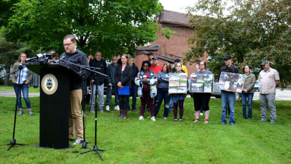 Pastor Mike Holohan speaks at the May 23 press conference.